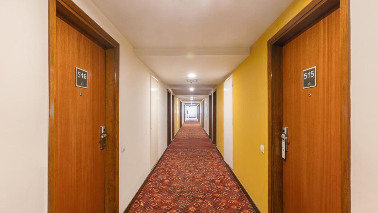 Ibis Gurgaon Golf Course Road - An Accor Brand Hotel Екстериор снимка