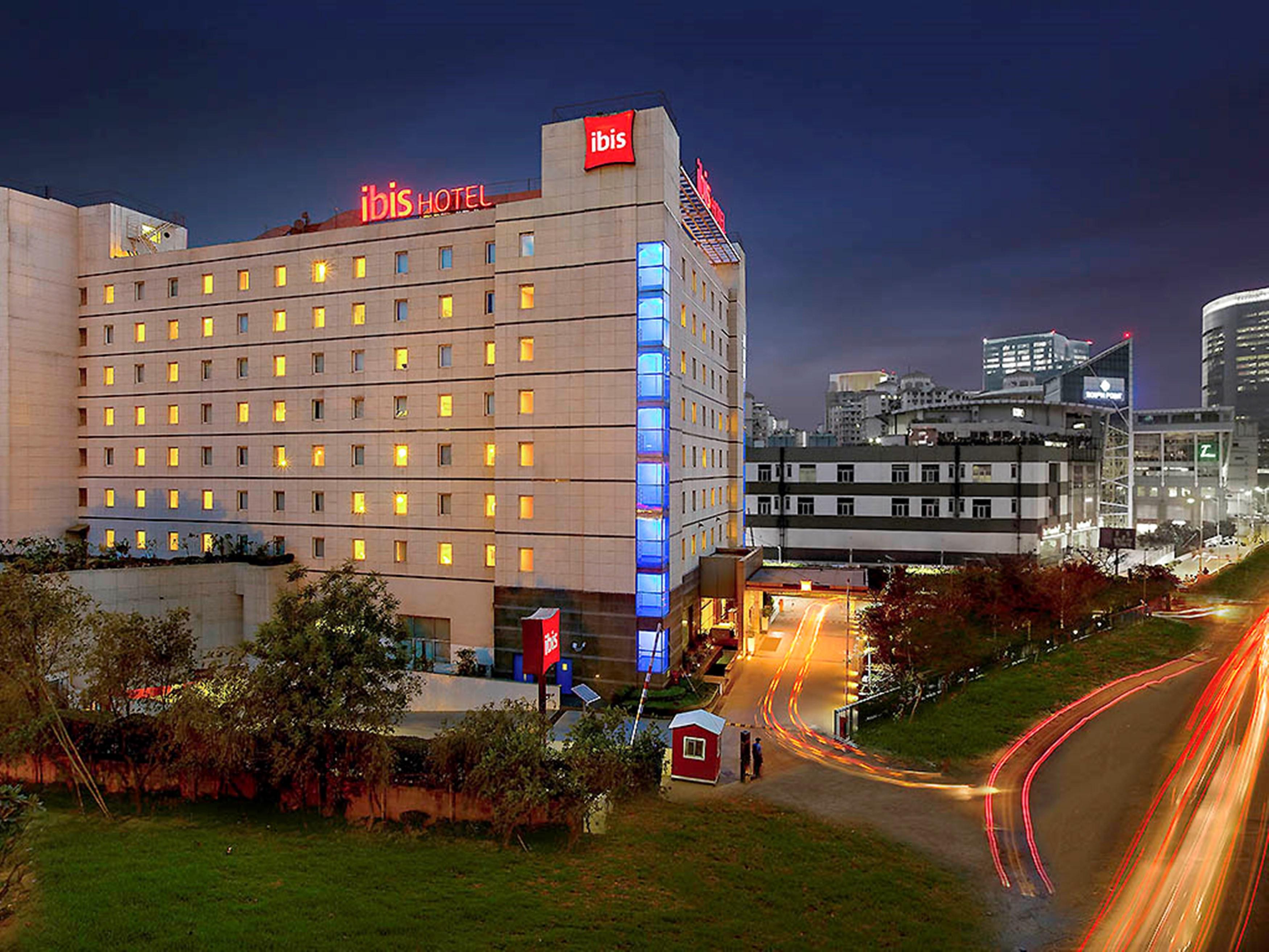 Ibis Gurgaon Golf Course Road - An Accor Brand Hotel Екстериор снимка